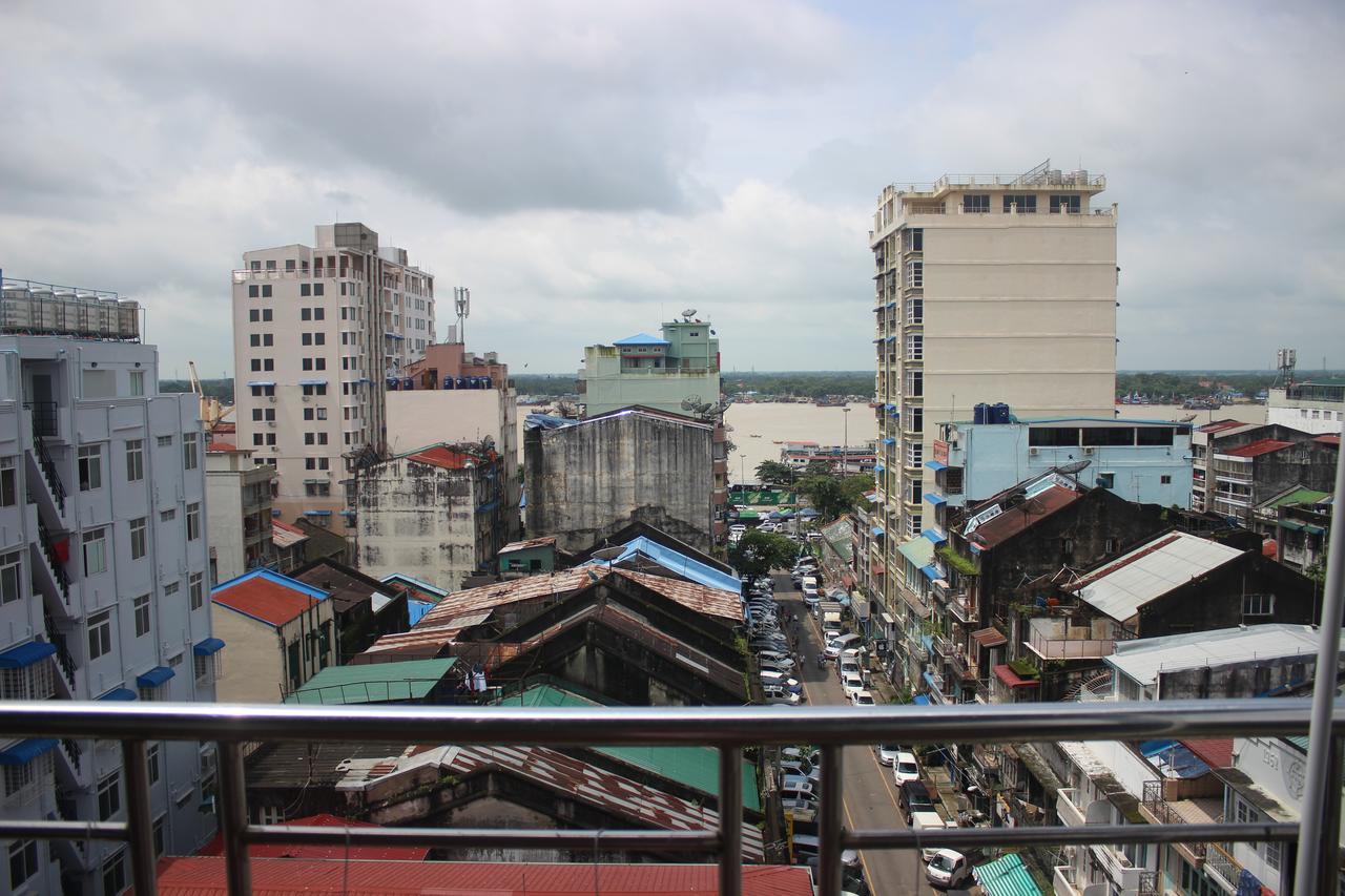Sky Hotel Chinatown Yangon Esterno foto